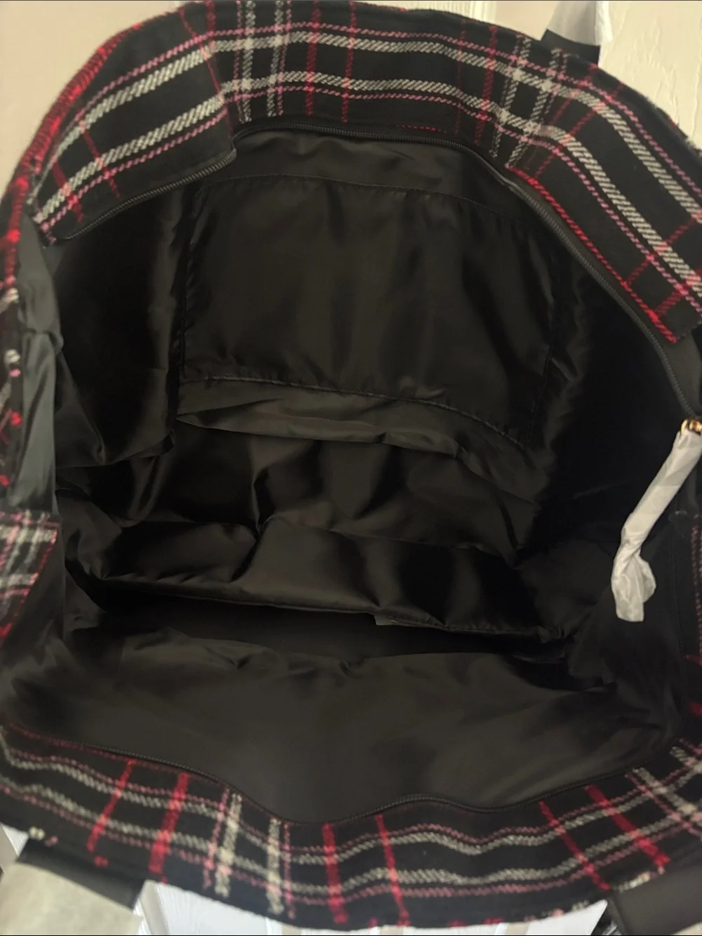 BNWT Victoria’s Secret Black Plaid Tote Bag with Red & White Accents